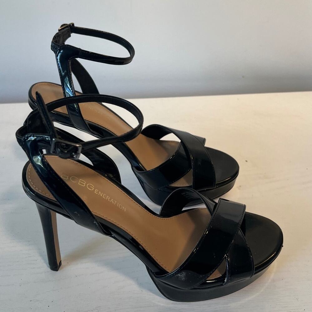BCBGeneration Niada Sandal Black Patent Heel 6